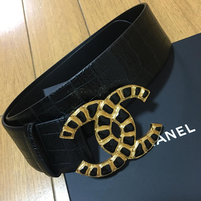 シャネルCHANEL2019クリポアストーンベルト新品未使用品