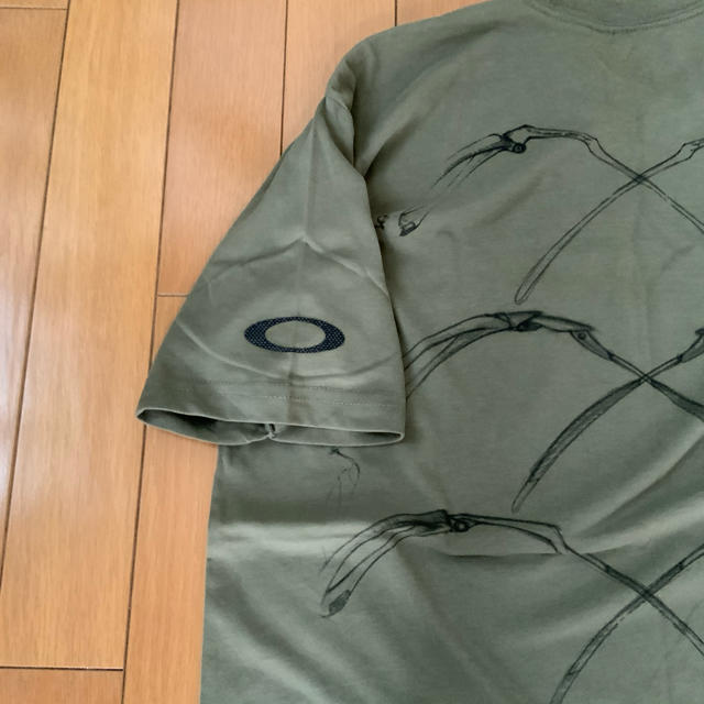 Oakley(オークリー)のオークリー　XーMETAL Tシャツ　新品タグ付き　L オリーブ メンズのトップス(Tシャツ/カットソー(半袖/袖なし))の商品写真