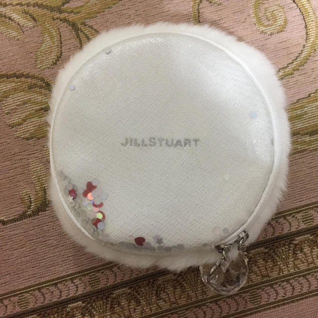JILLSTUART(ジルスチュアート)の[新品]ジルスチュアート ホワイトラブストーリー コレクション コスメ/美容のキット/セット(コフレ/メイクアップセット)の商品写真