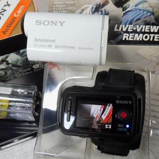ソニー(SONY)のソニー HDR-AS100VR (HDR-AS100VとRM-LVR1のセット)(ビデオカメラ)