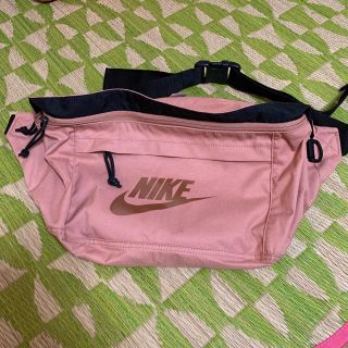 ナイキ(NIKE)のナイキ ウエストバッグ ボディバッグ(ボディバッグ/ウエストポーチ)