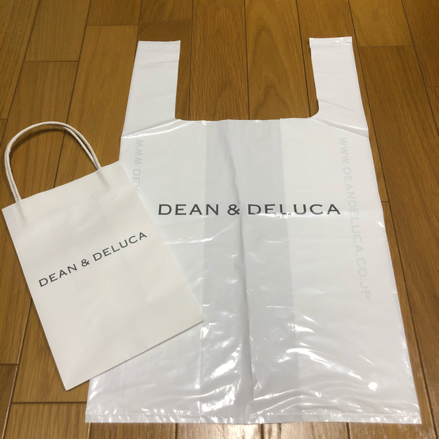 DEAN & DELUCA(ディーンアンドデルーカ)の【新品】 DEAN&DELUCA ネットバッグ　ブラック&ナチュラル　2個セット レディースのバッグ(エコバッグ)の商品写真