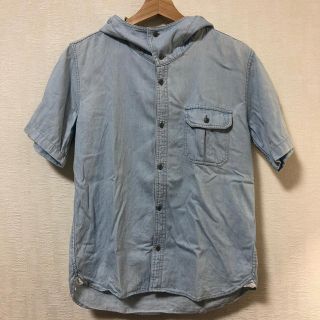 シップス(SHIPS)のシップス　フード付きシャツ　sサイズ(Tシャツ/カットソー(半袖/袖なし))