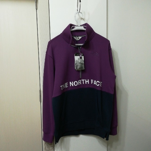 THE NORTH FACE(ザノースフェイス)の【新品】ノースフェイスハーフジップスウェット メンズのトップス(スウェット)の商品写真