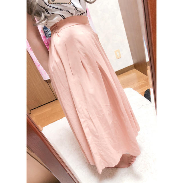 INGNI(イング)の2392.one way ピンクベージュ クロップドパンツ 春夏 レディースのパンツ(クロップドパンツ)の商品写真