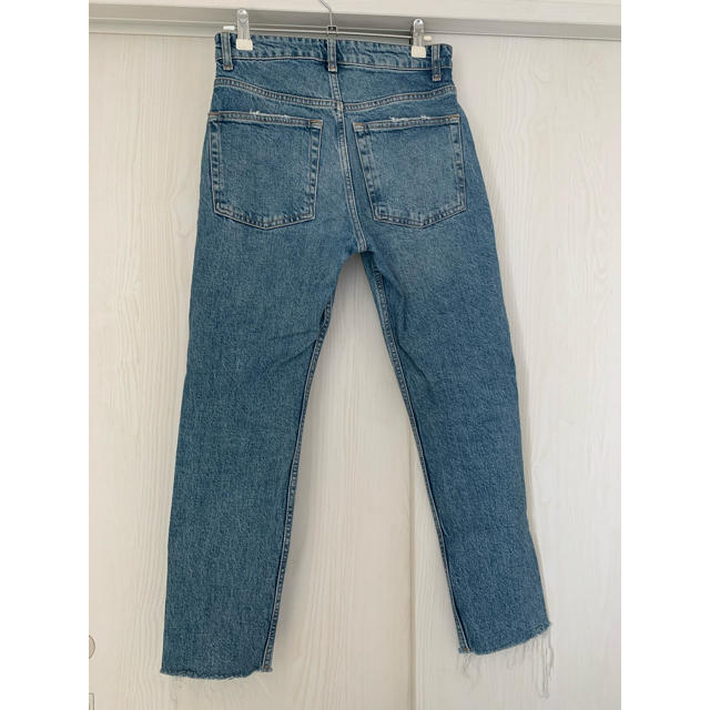 ZARA(ザラ)の2019SS ZARA ザラ ハイライズテーパードデニムパンツ 34 レディースのパンツ(デニム/ジーンズ)の商品写真