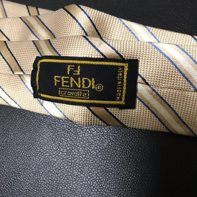 FENDI(フェンディ)の【kuzan様専用】FENDI ネクタイ フェンディ メンズのファッション小物(ネクタイ)の商品写真