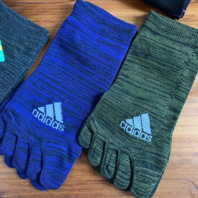 adidas(アディダス)のアディダス　5本指ソックス　福助 靴下　黒　グレー　まとめ売り　6足セット レディースのレッグウェア(ソックス)の商品写真