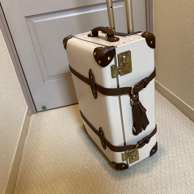ティーアンドエスのスーツケース　ワールドトランク