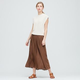 ユニクロ(UNIQLO)の美品　　プリーツシフォンスカート(ロングスカート)