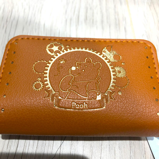 Disney(ディズニー)の箔押しスマートキーケース　Pooh レディースのファッション小物(キーケース)の商品写真