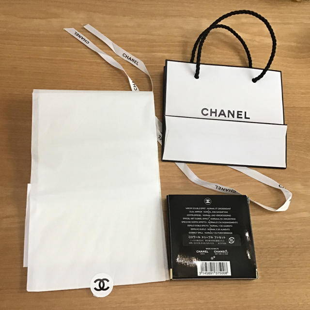 CHANEL(シャネル)のCHANEL シャネル　ショッパー　包装紙　空箱　リボン コスメ/美容のコスメ/美容 その他(その他)の商品写真