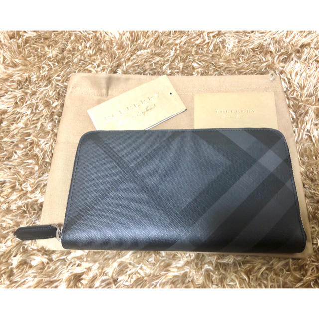 BURBERRY(バーバリー)の★超破格セール★ バーバリー  チェック　長財布 メンズのファッション小物(長財布)の商品写真