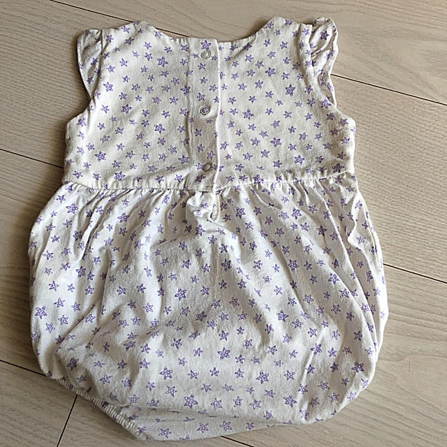 babyGAP(ベビーギャップ)のbaby gap ロンパース　60 キッズ/ベビー/マタニティのベビー服(~85cm)(ロンパース)の商品写真