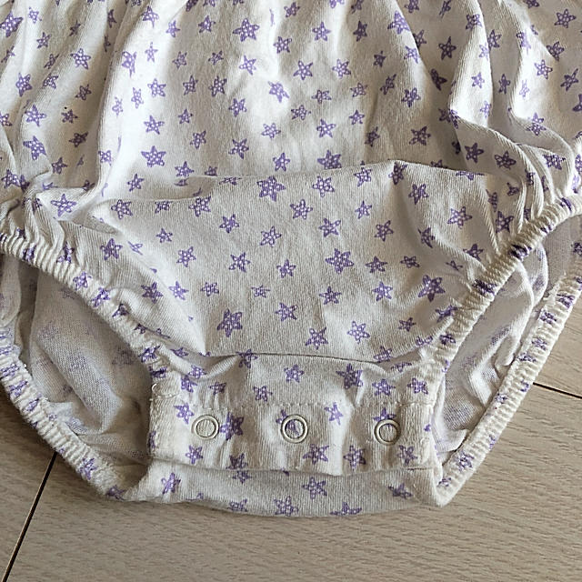 babyGAP(ベビーギャップ)のbaby gap ロンパース　60 キッズ/ベビー/マタニティのベビー服(~85cm)(ロンパース)の商品写真