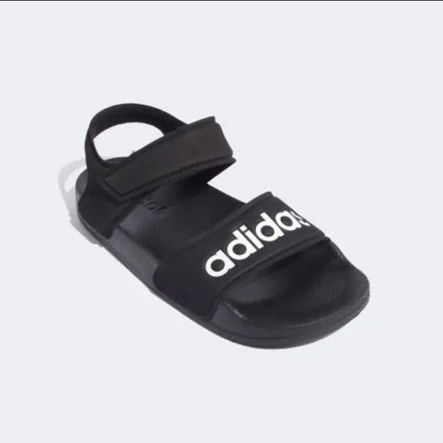 adidas(アディダス)の《新品未使用》adidas アディレッタK  25cm レディースの靴/シューズ(サンダル)の商品写真