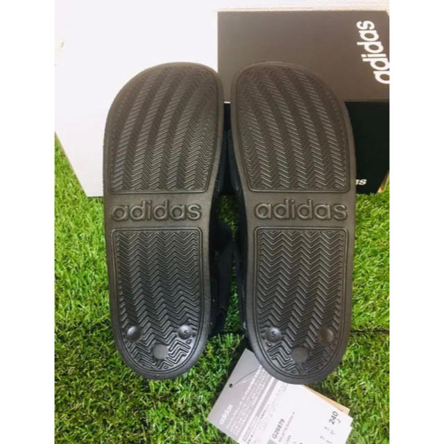 adidas(アディダス)の《新品未使用》adidas アディレッタK  25cm レディースの靴/シューズ(サンダル)の商品写真