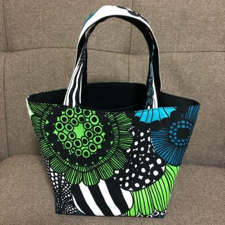 マリメッコ(marimekko)の【marimekko】ハンドメイド バッグ❁GR(バッグ)