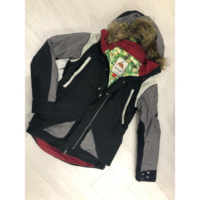 Burton スノボーウェア上下セット