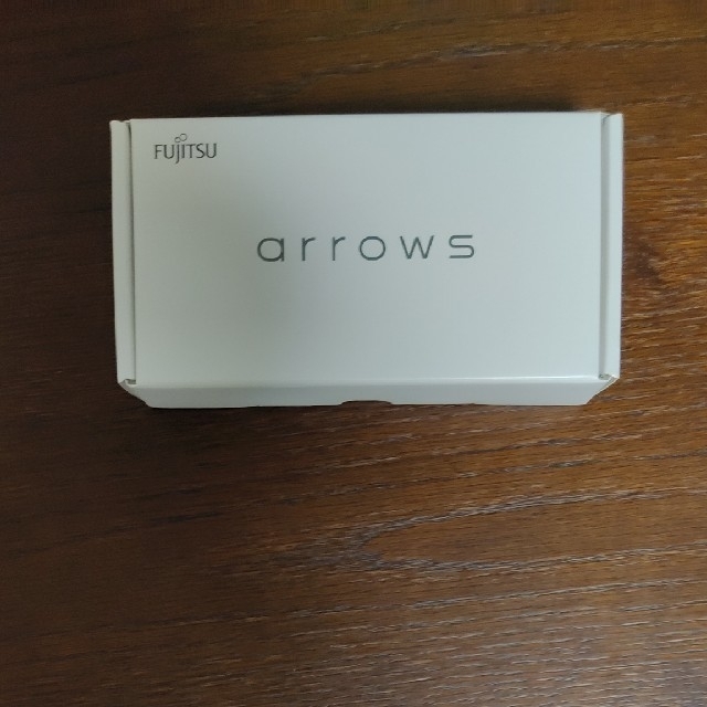 富士通(フジツウ)の【ぐんしょ〜様専用】富士通　arrows RX ブラック スマホ/家電/カメラのスマートフォン/携帯電話(スマートフォン本体)の商品写真