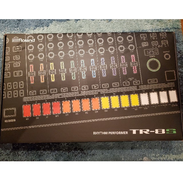 【美品】Roland TR-8S リズムマシン