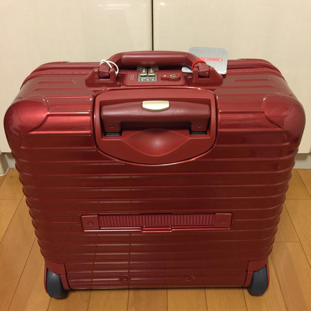 RIMOWA(リモワ)の新品 RIMOWA リモワ サルサデラックス ビジネストロリー レディースのバッグ(スーツケース/キャリーバッグ)の商品写真