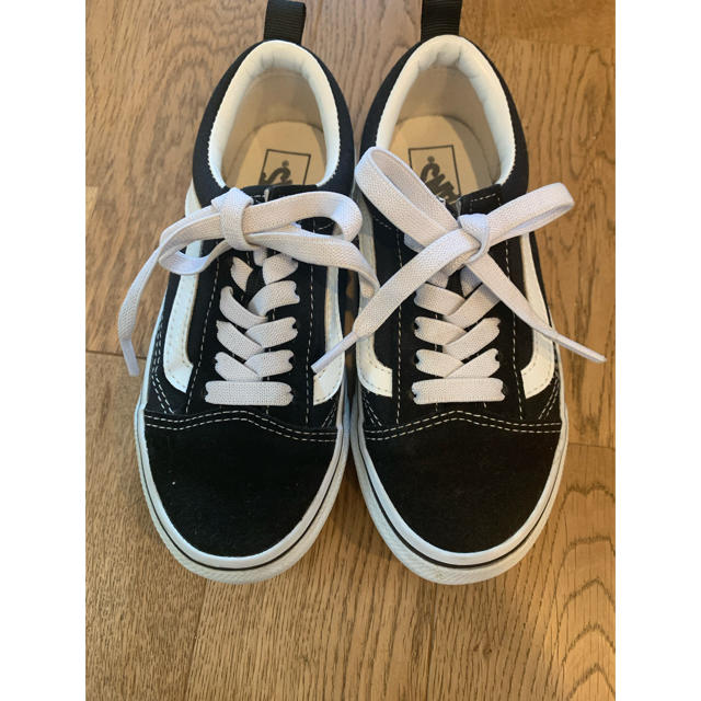 VANS(ヴァンズ)のよっこさま専用‼️VANS オールドスクール スニーカー　19cm キッズ/ベビー/マタニティのキッズ靴/シューズ(15cm~)(スニーカー)の商品写真