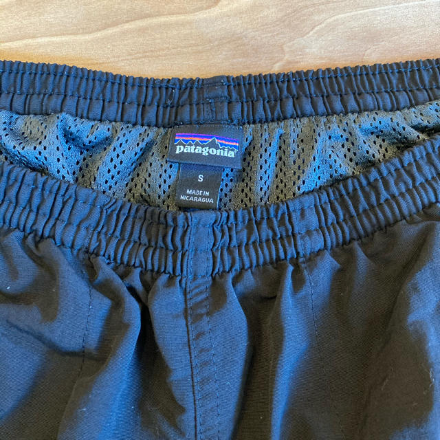 patagonia(パタゴニア)のパタゴニア　バギーズショーツ　7インチ　Sサイズ　ブラック メンズのパンツ(ショートパンツ)の商品写真