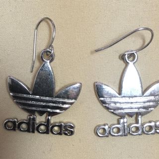 アディダス(adidas)のadidasピアス(ピアス)