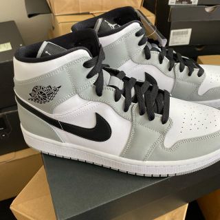 ナイキ(NIKE)の【キセキさん専用】Jordan 1 Mid Light Smoke Grey(スニーカー)