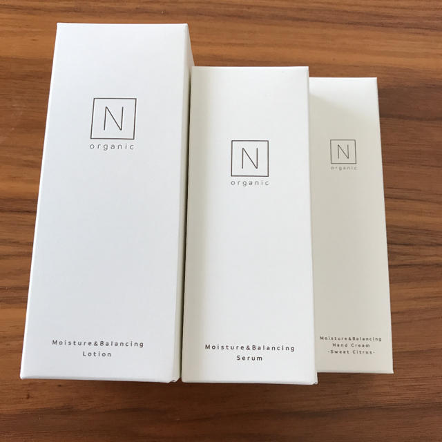 N organic モイスチュア&バランシング