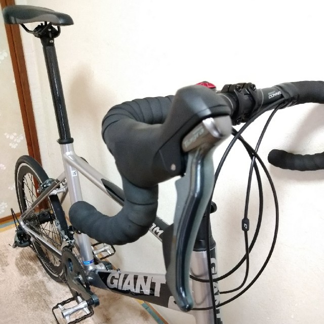 Giant(ジャイアント)のととろさん専用　Giant IDIOM 0 d 420 M スポーツ/アウトドアの自転車(自転車本体)の商品写真