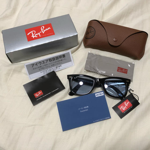 Ray-Ban(レイバン)のRayBan サングラス キムタク RB2140F 901/64 52サイズ メンズのファッション小物(サングラス/メガネ)の商品写真