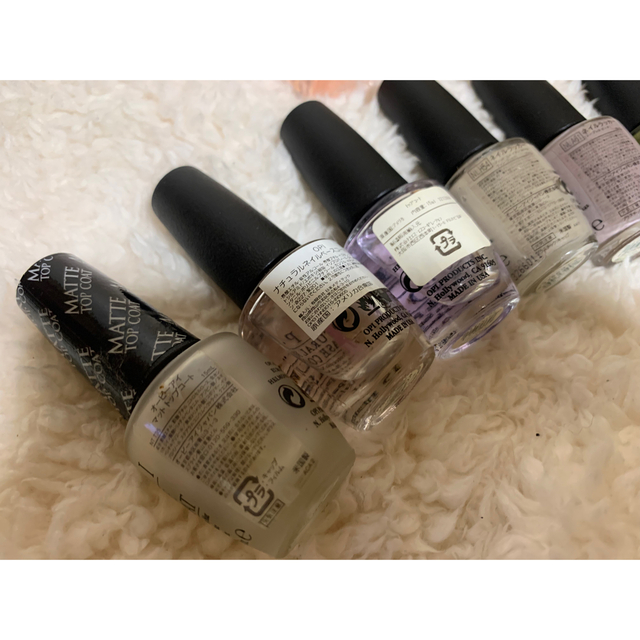 OPI(オーピーアイ)の■ネイル 10点セット  OPI 7点＋nail care＋トップコート2点 コスメ/美容のネイル(マニキュア)の商品写真