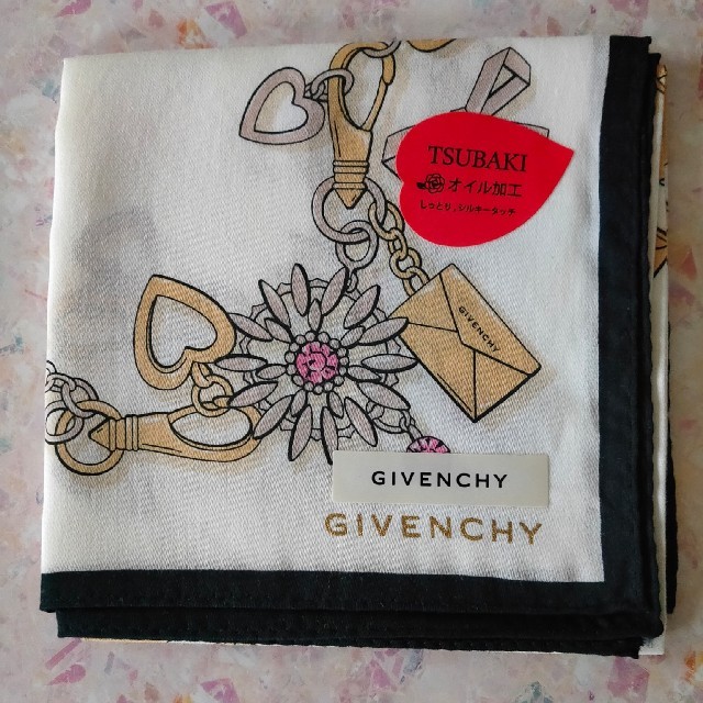 GIVENCHY(ジバンシィ)の御値下げヾ(≧∇≦*)/【GIVENCHY・ジバンシー】ハンカチ レディースのファッション小物(ハンカチ)の商品写真