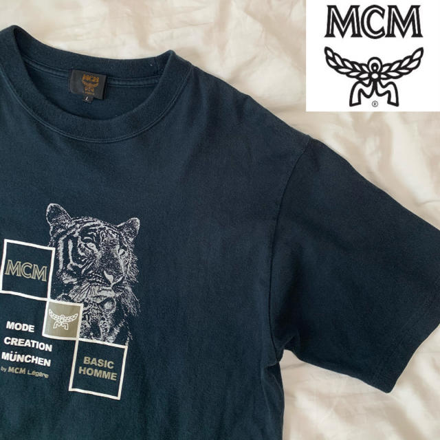 MCM(エムシーエム)のレア MCM Tシャツ デカロゴ Lサイズ メンズのトップス(Tシャツ/カットソー(半袖/袖なし))の商品写真