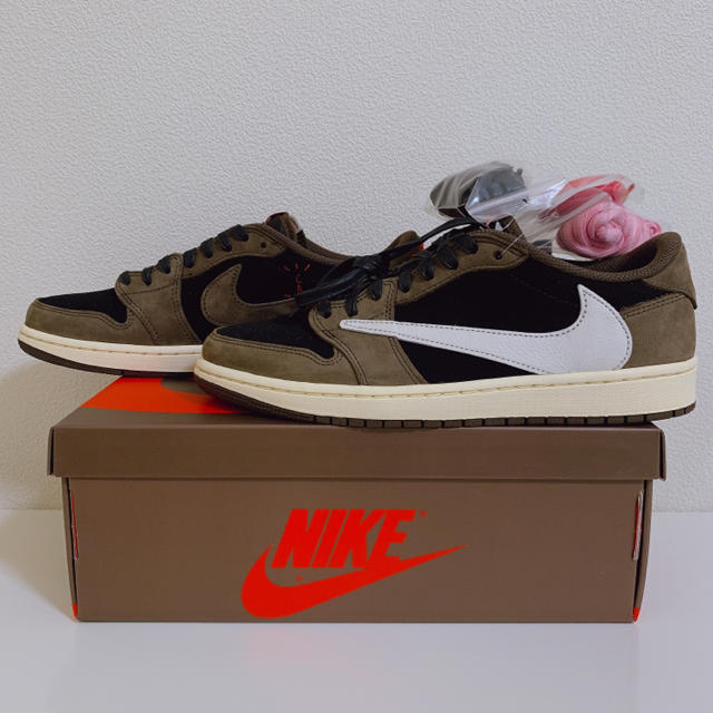 靴/シューズAIR JORDAN 1 LOW TRAVIS SCOTT 26.5cm