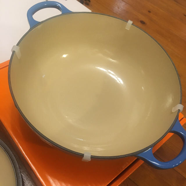 LE CREUSET(ルクルーゼ)のチョコ様専用　残り1個！　新品未使用　ルクルーゼマルミット 26cm マルセイユ インテリア/住まい/日用品のキッチン/食器(食器)の商品写真