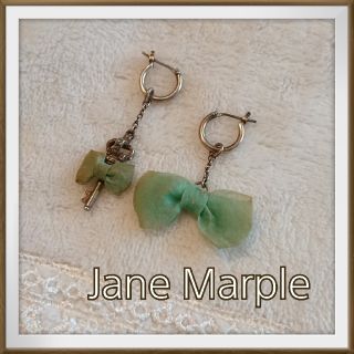 ジェーンマープル(JaneMarple)のJaneMarpleピアス リボン 鍵モチーフ(ピアス)