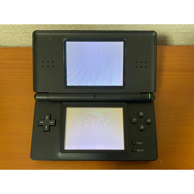 ニンテンドーDS(ニンテンドーDS)の【値下げ】ニンテンドー DS Lite ＋　どう森 エンタメ/ホビーのゲームソフト/ゲーム機本体(携帯用ゲーム機本体)の商品写真