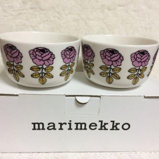 マリメッコ(marimekko)の残り僅か！　マリメッコ　ヴィヒキルース　ピンク×イエロー　ボウル　２点(食器)