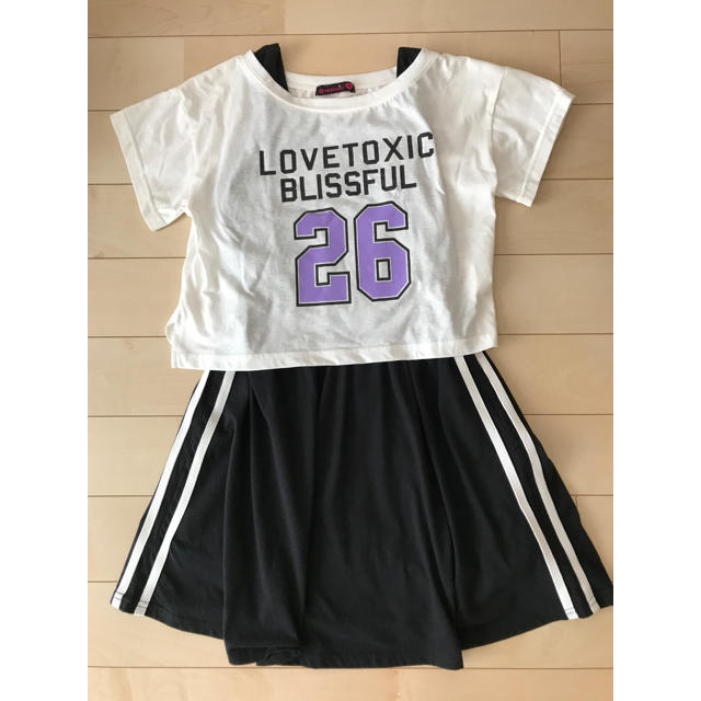 lovetoxic(ラブトキシック)の★e様専用★ラブトキシック M ワンピース　Tシャツセット キッズ/ベビー/マタニティのキッズ服女の子用(90cm~)(ワンピース)の商品写真