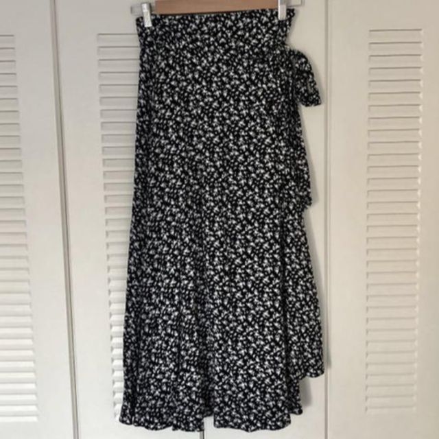 Mila Owen(ミラオーウェン)のミラオーウェン  完売　スカート  レディースのスカート(ロングスカート)の商品写真