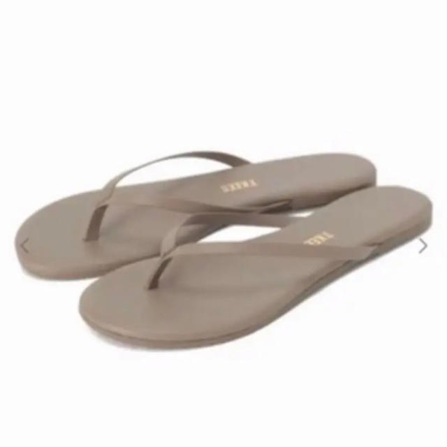 DEUXIEME CLASSE(ドゥーズィエムクラス)のUSサイズ US 7：TKEES グレージュ サンダル flip flops レディースの靴/シューズ(サンダル)の商品写真