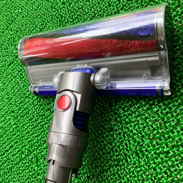 Dyson(ダイソン)のダイソン　カーボンファイバー　モータヘッド　ジャンク　Ｖ6 スマホ/家電/カメラの生活家電(掃除機)の商品写真