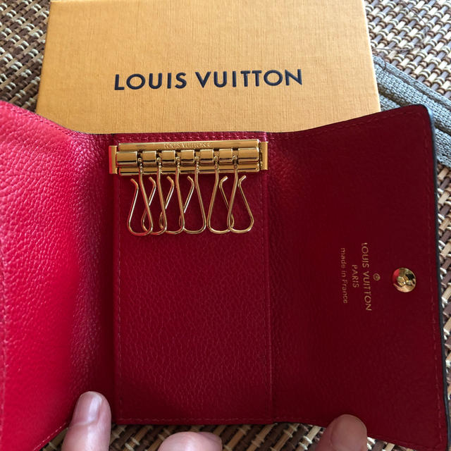 LOUIS VUITTON(ルイヴィトン)のルイヴィトン　アンプラントキーケース レディースのファッション小物(キーケース)の商品写真