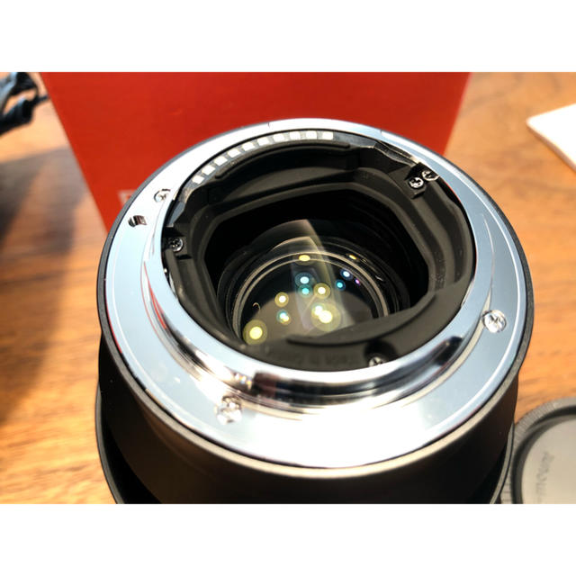 SONY(ソニー)の【Yasu様専用】SEL85F18 FE85mm F1.8 スマホ/家電/カメラのカメラ(レンズ(単焦点))の商品写真