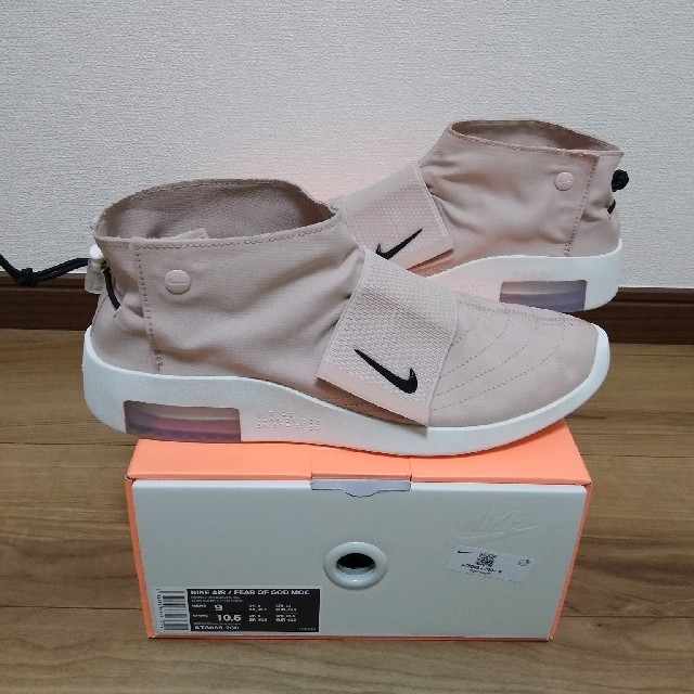 NIKE AIR FEAR OF GOD MOC