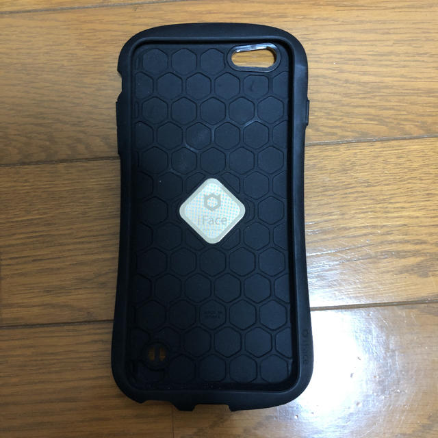 まつーん様専用　iPhone6sプラス ハードケース　2個セット スマホ/家電/カメラのスマホアクセサリー(iPhoneケース)の商品写真