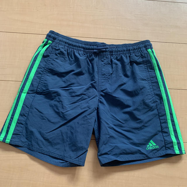 adidas(アディダス)の新品　アディダス　adidas スイムパンツ キッズ/ベビー/マタニティのキッズ服男の子用(90cm~)(水着)の商品写真